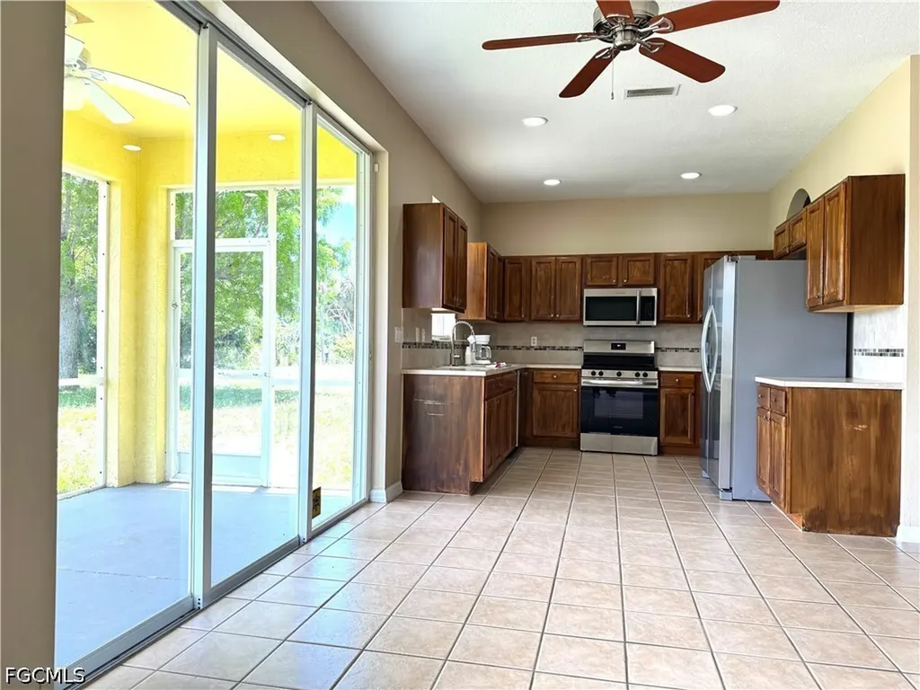 117 Shadow Lakes Drive Lehigh Acres FL 33974