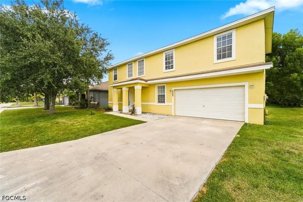117 Shadow Lakes Drive Lehigh Acres FL 33974