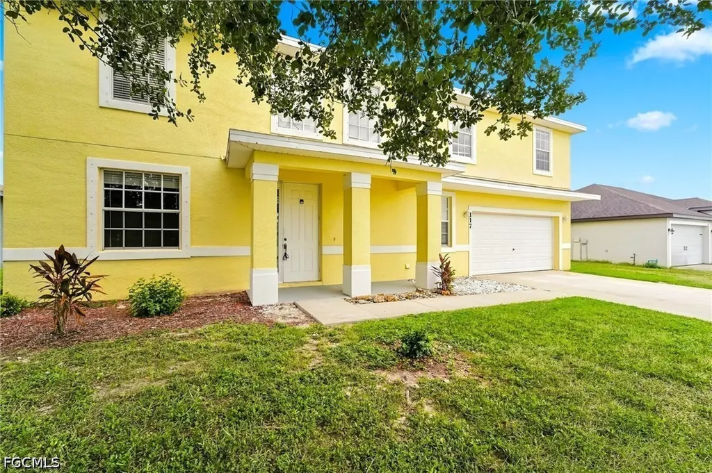 117 Shadow Lakes Drive Lehigh Acres FL 33974