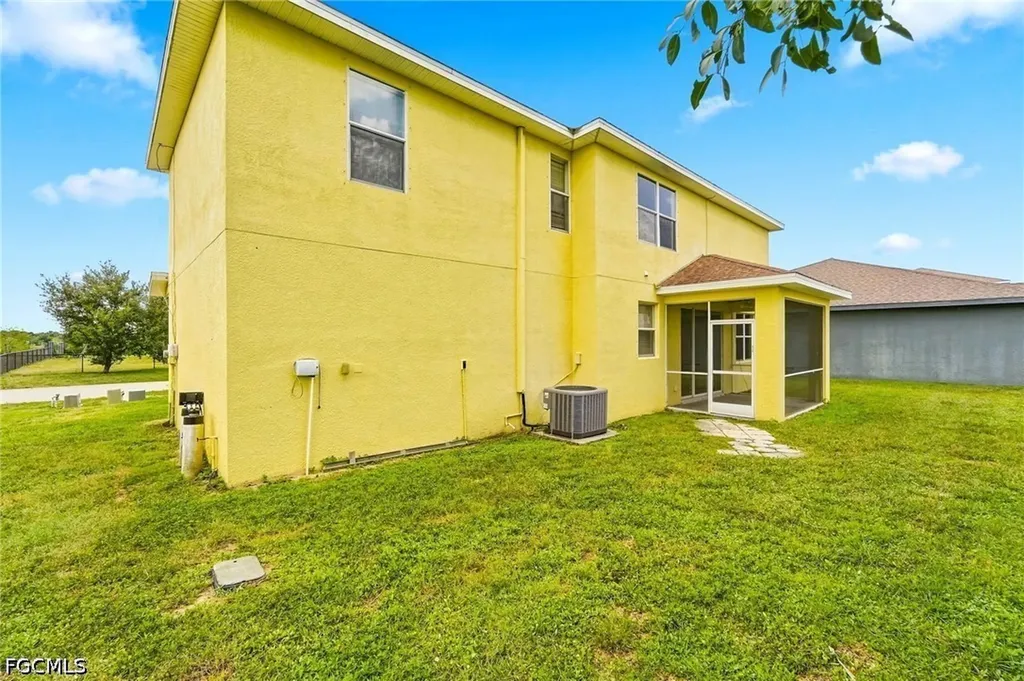 117 Shadow Lakes Drive Lehigh Acres FL 33974