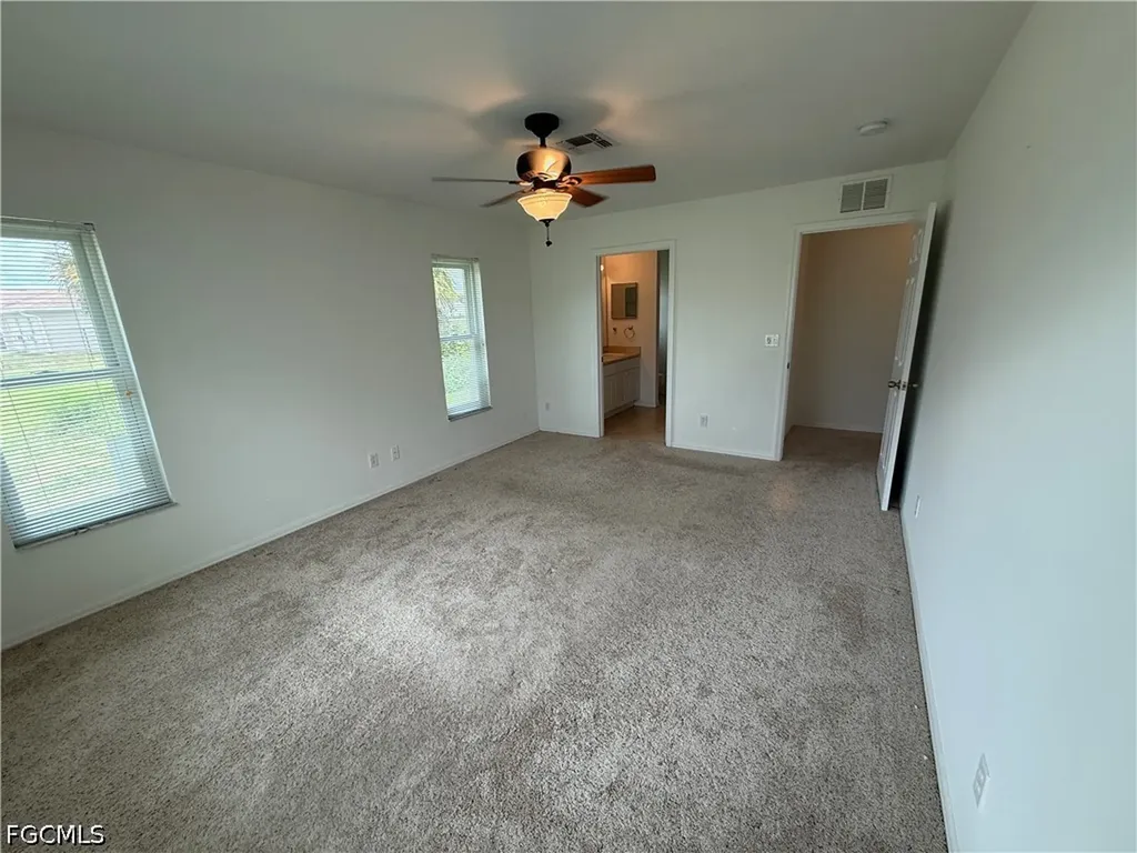 1701 NE 26th Terrace Cape Coral FL 33909