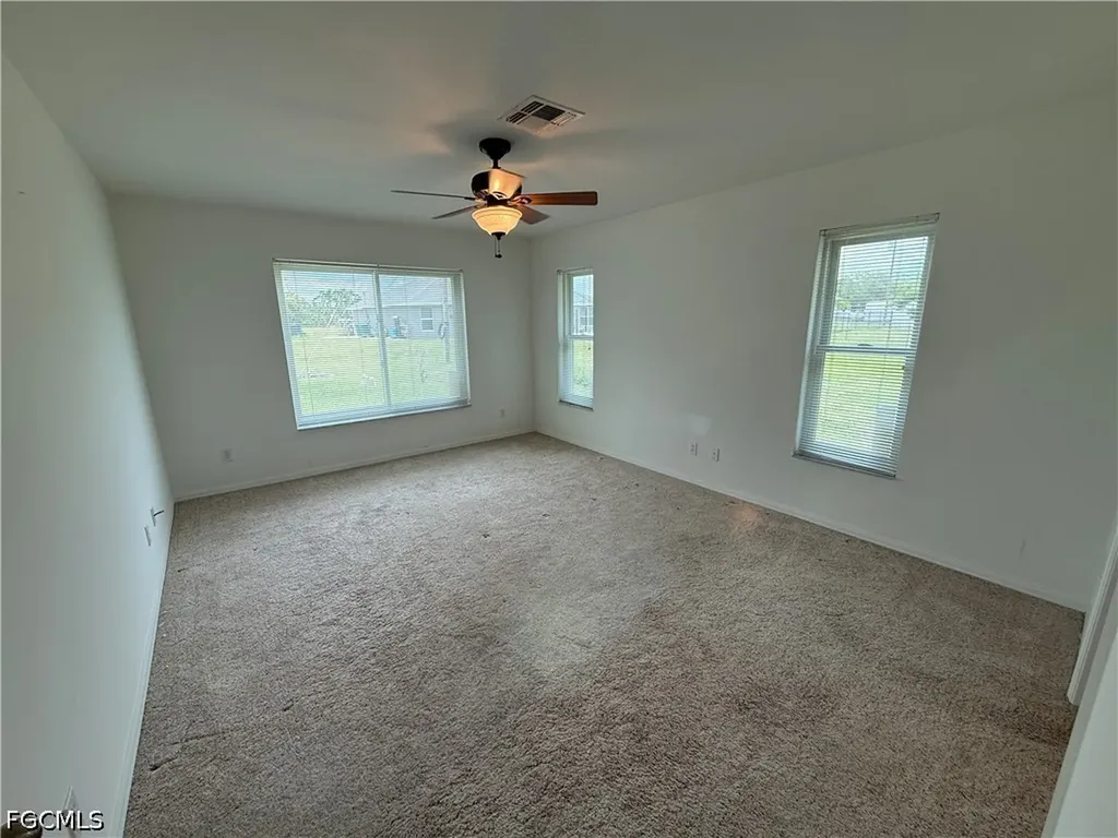 1701 NE 26th Terrace Cape Coral FL 33909