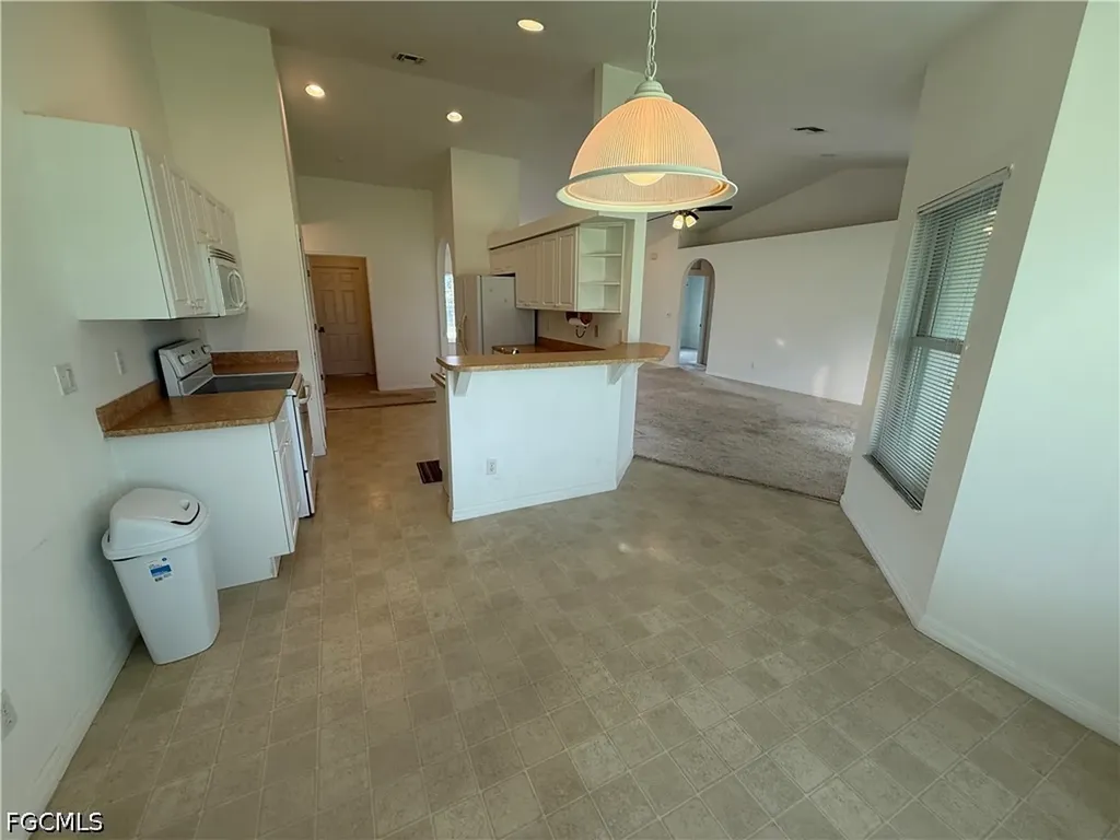 1701 NE 26th Terrace Cape Coral FL 33909