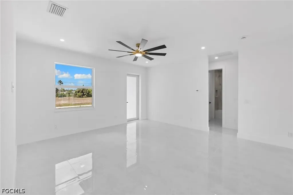 1337 NE 33rd Street Cape Coral FL 33909