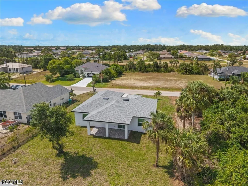 1337 NE 33rd Street Cape Coral FL 33909