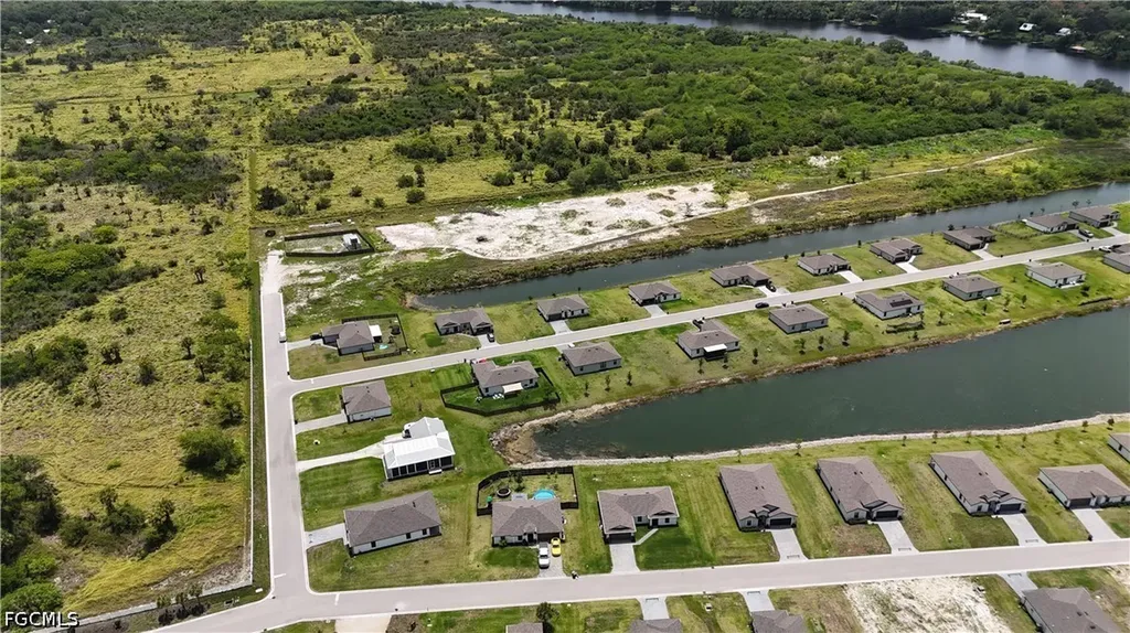 821 General Chesty Puller Court Labelle FL 33935