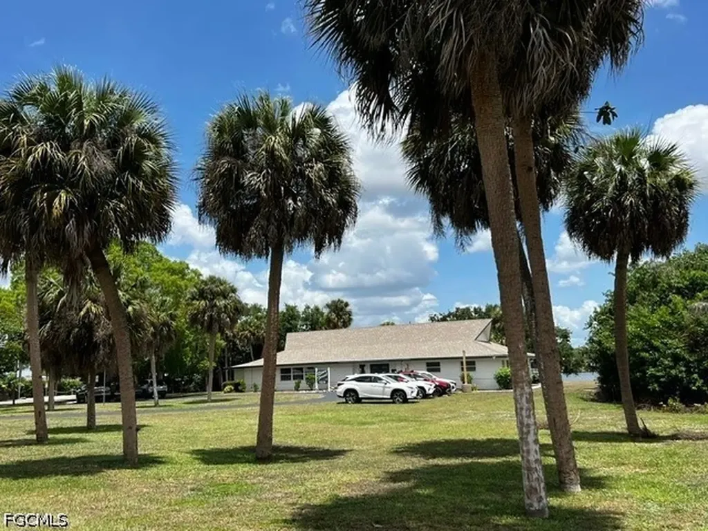 13511 Island Road Fort Myers FL 33905