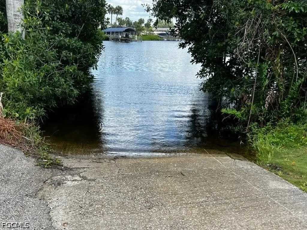 13511 Island Road Fort Myers FL 33905