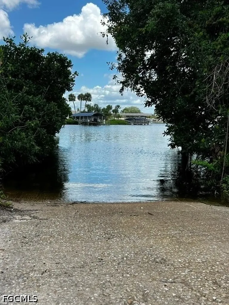 13511 Island Road Fort Myers FL 33905