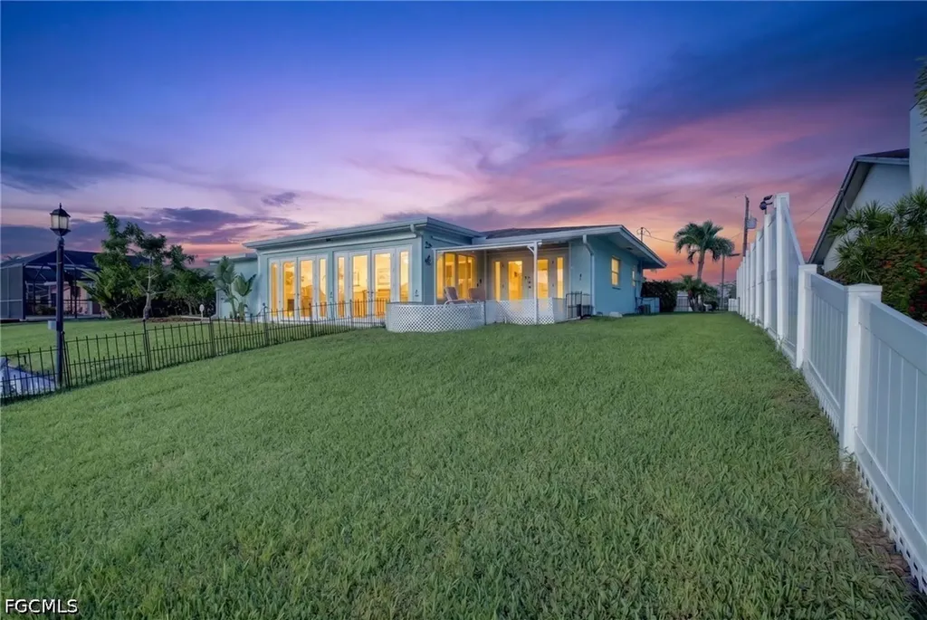 3336 SE 19th Avenue Cape Coral FL 33904