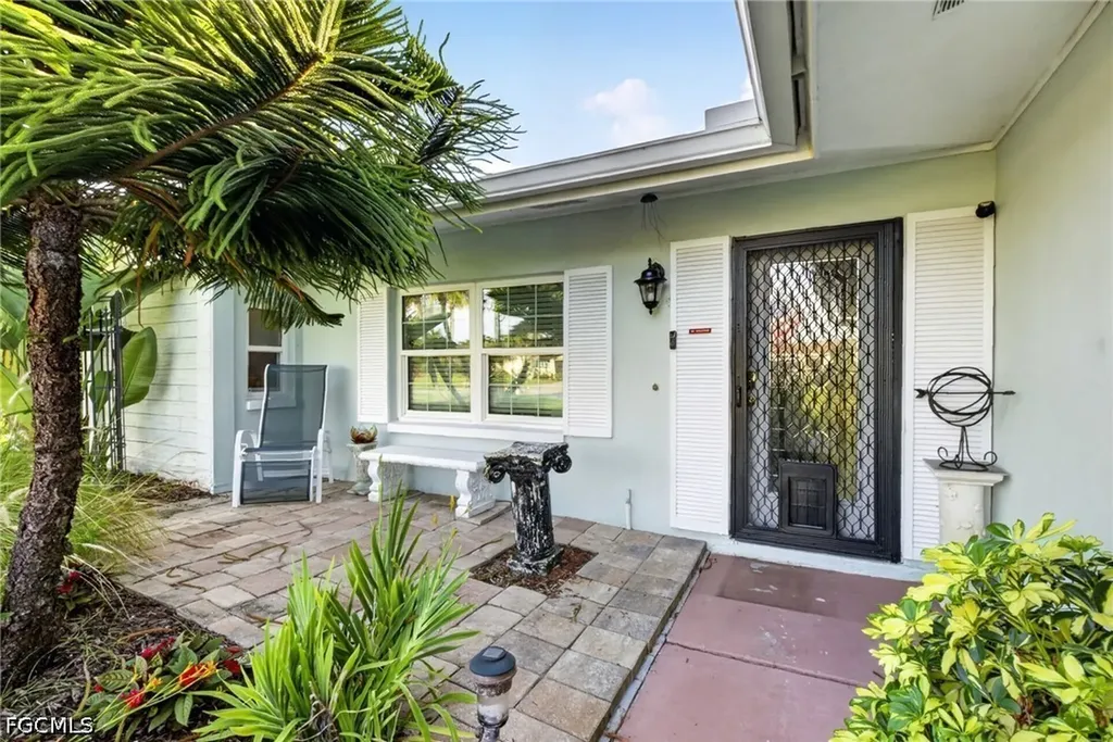3336 SE 19th Avenue Cape Coral FL 33904