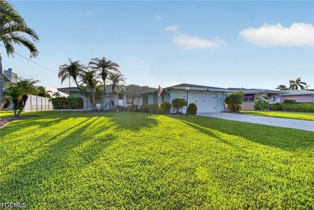 3336 SE 19th Avenue Cape Coral FL 33904