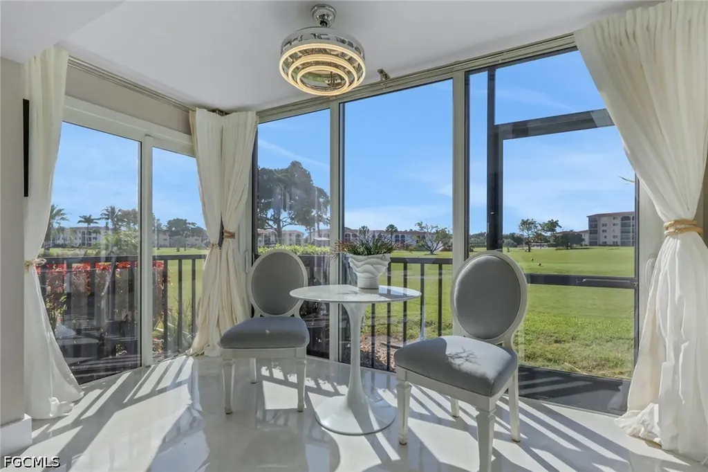 9 High Point Circle N Naples FL 34103