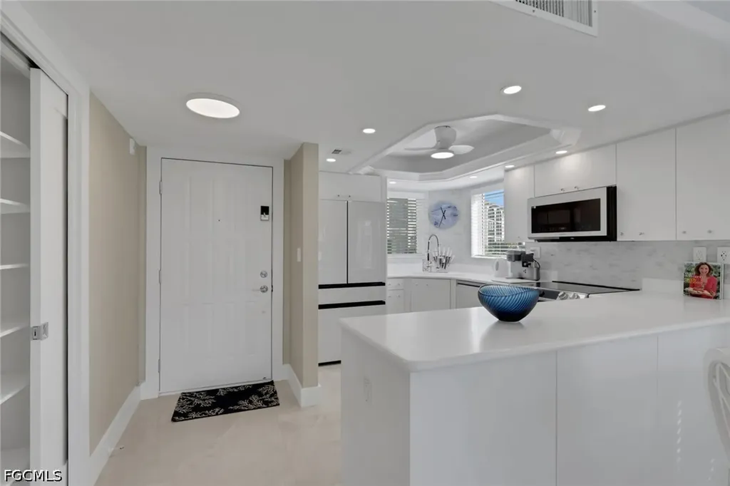9 High Point Circle N Naples FL 34103