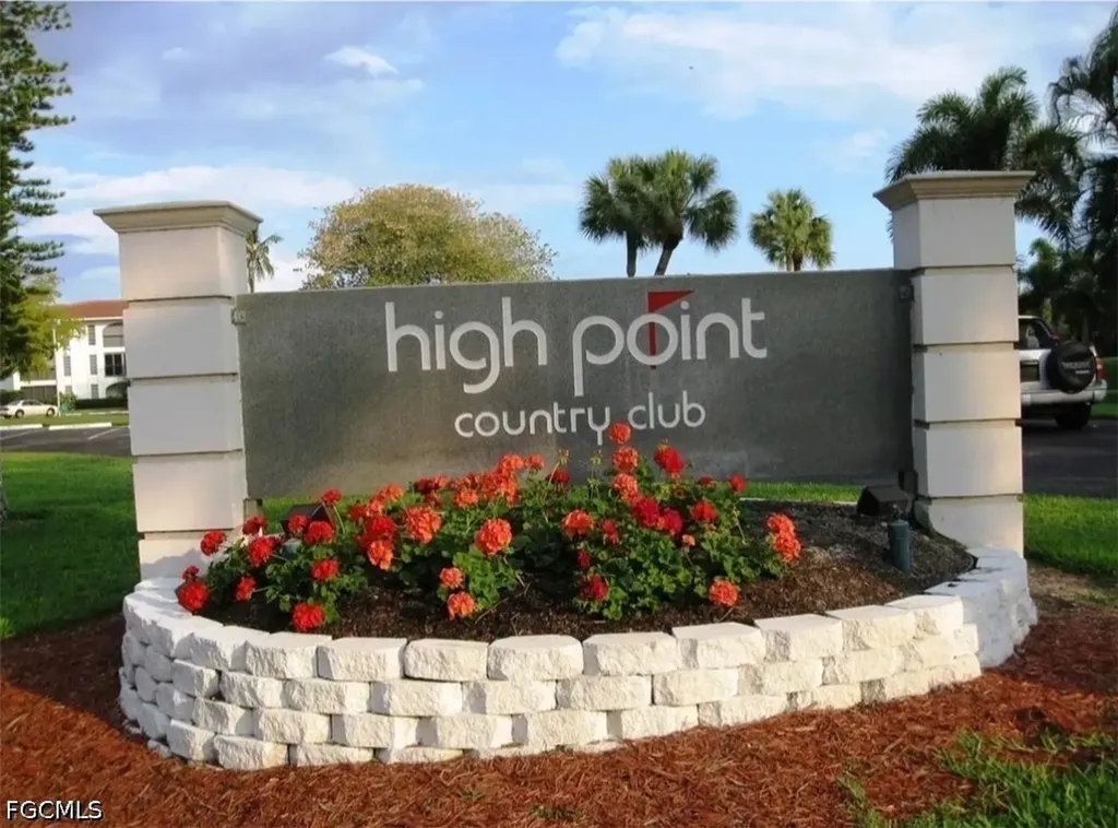 9 High Point Circle N Naples FL 34103