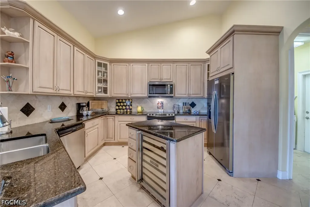 2932 NW 18th Terrace Cape Coral FL 33993
