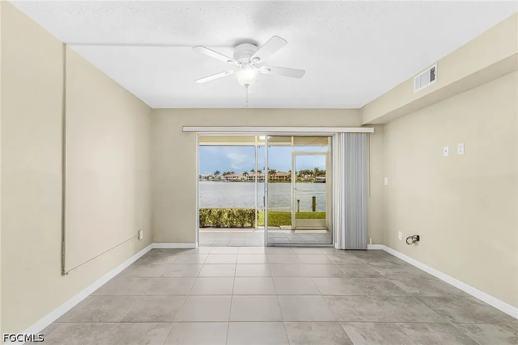 408 Tudor Drive Cape Coral FL 33904