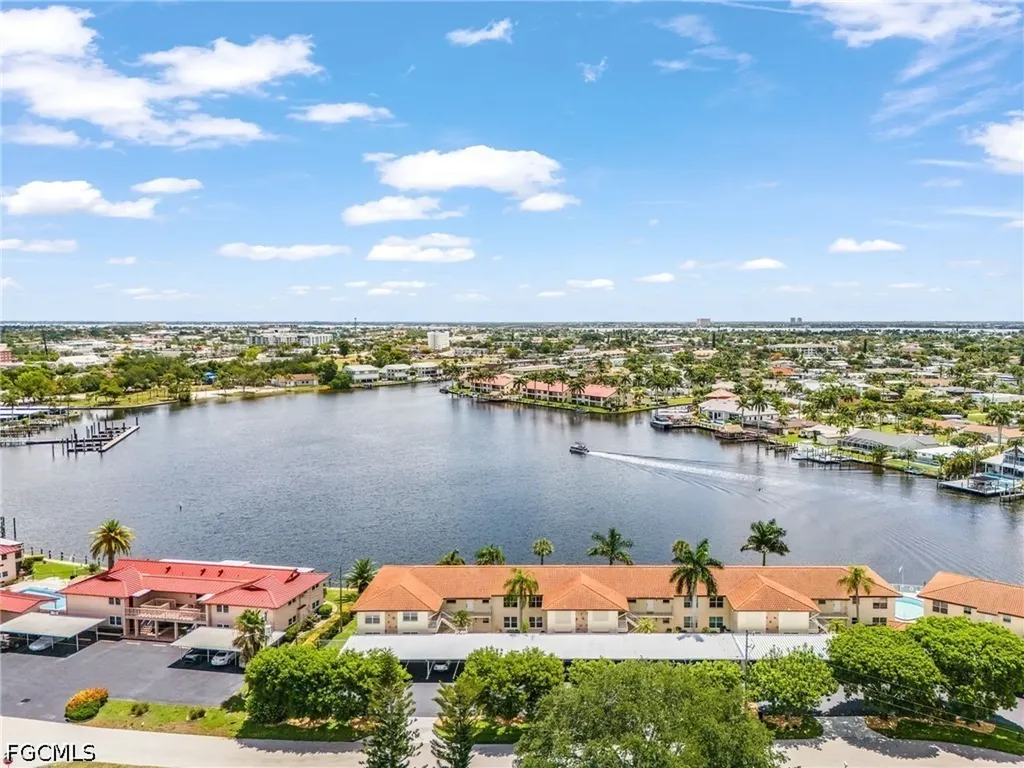 408 Tudor Drive Cape Coral FL 33904