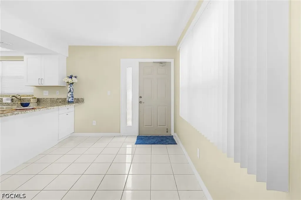 408 Tudor Drive Cape Coral FL 33904