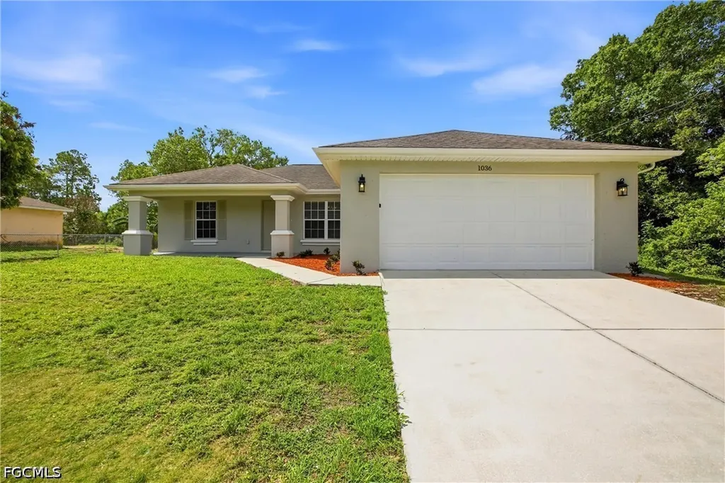 1036 Belmont Street E Lehigh Acres FL 33974