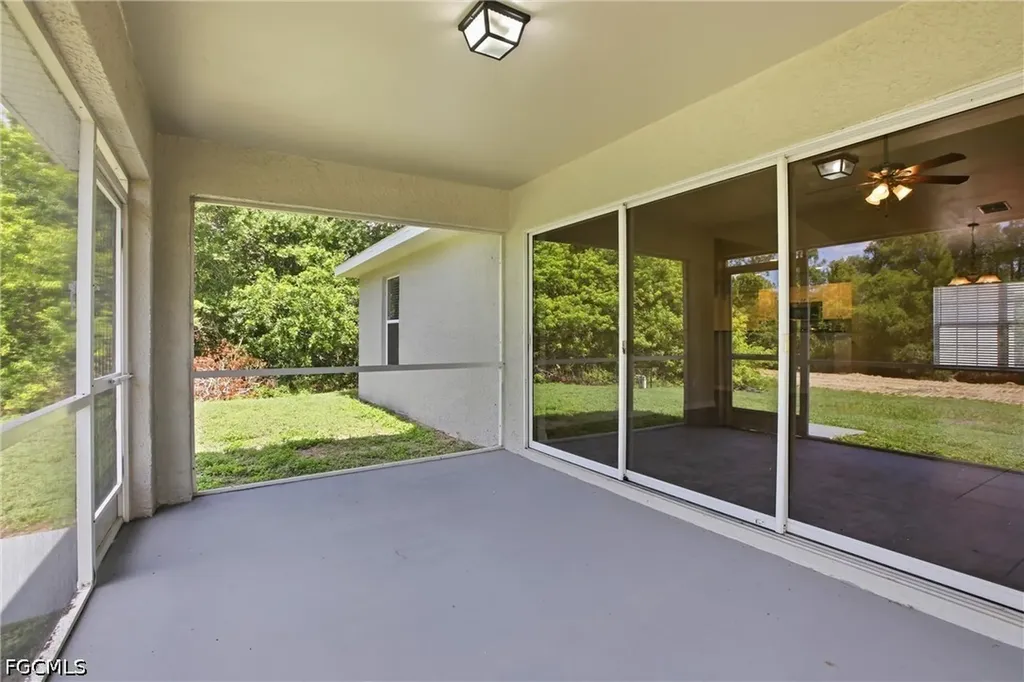 1036 Belmont Street E Lehigh Acres FL 33974