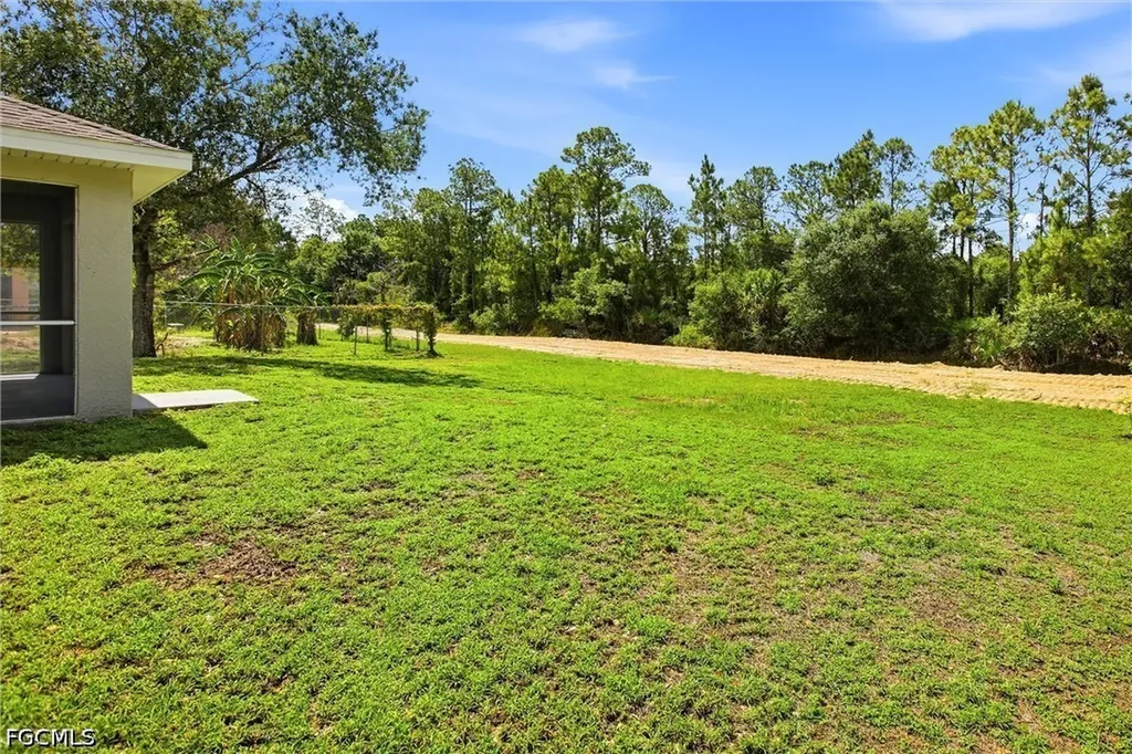 1036 Belmont Street E Lehigh Acres FL 33974