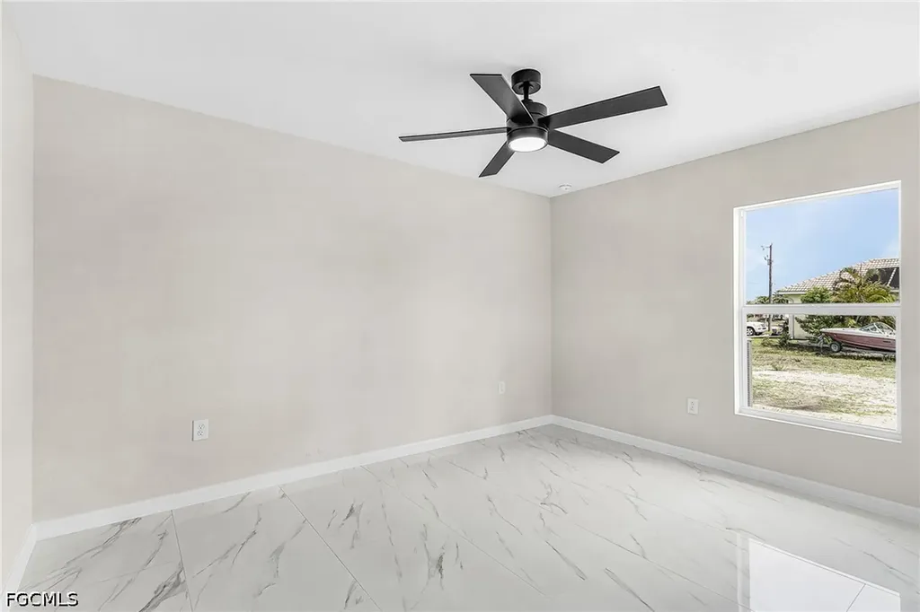 1723 NE 1st Avenue Cape Coral FL 33909