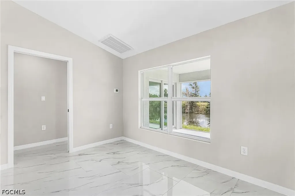 1723 NE 1st Avenue Cape Coral FL 33909