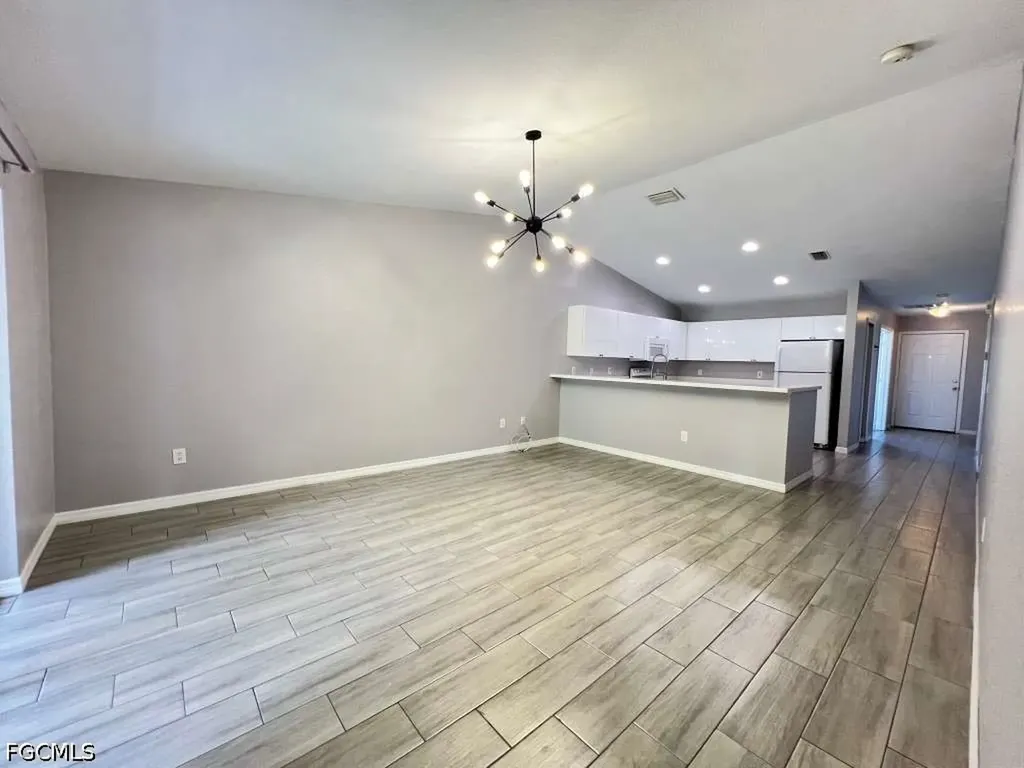 715 SE 24th Avenue Cape Coral FL 33990