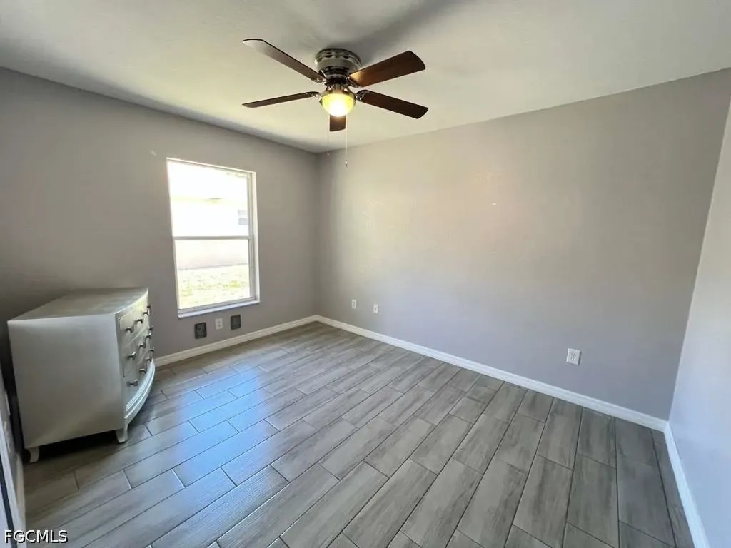 715 SE 24th Avenue Cape Coral FL 33990