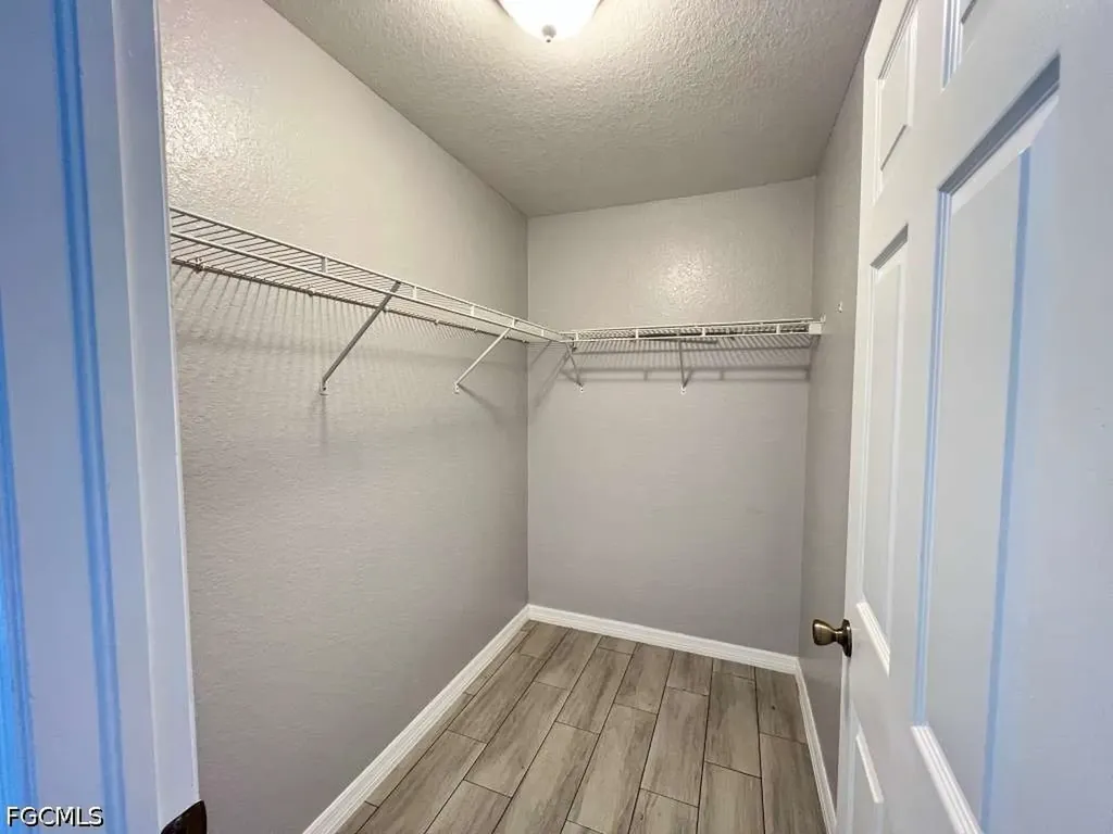 715 SE 24th Avenue Cape Coral FL 33990