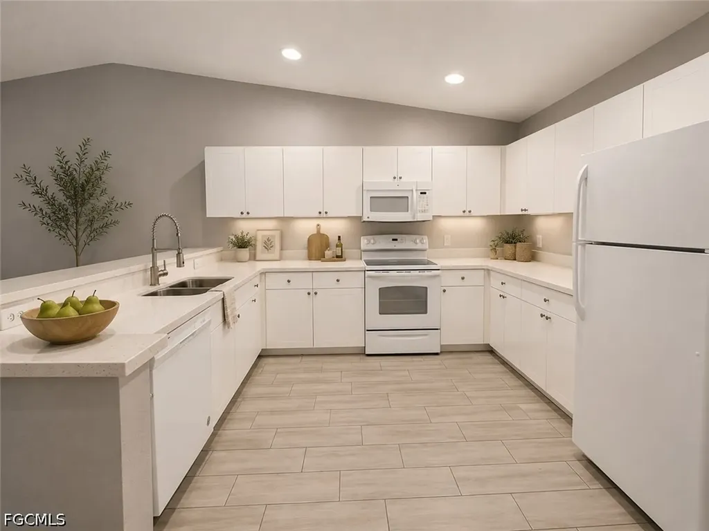715 SE 24th Avenue Cape Coral FL 33990
