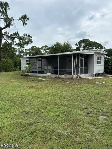 7689 Ebson Drive North Fort Myers FL 33917