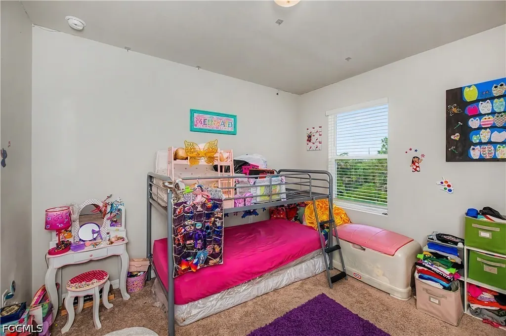 2495 Ciales Court Cape Coral FL 33909