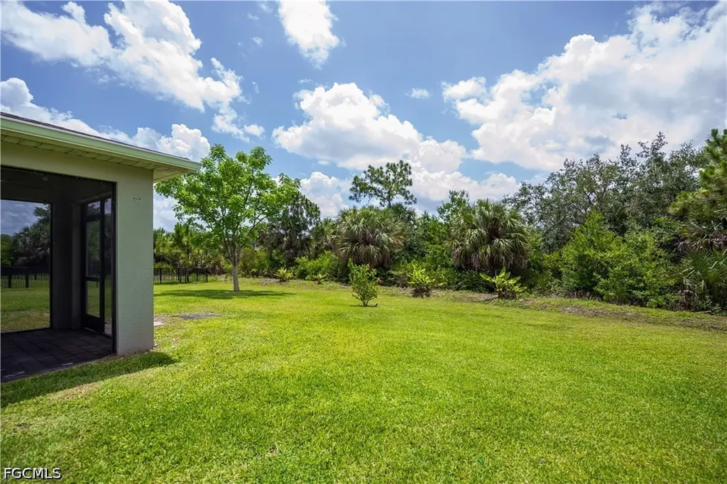 2495 Ciales Court Cape Coral FL 33909
