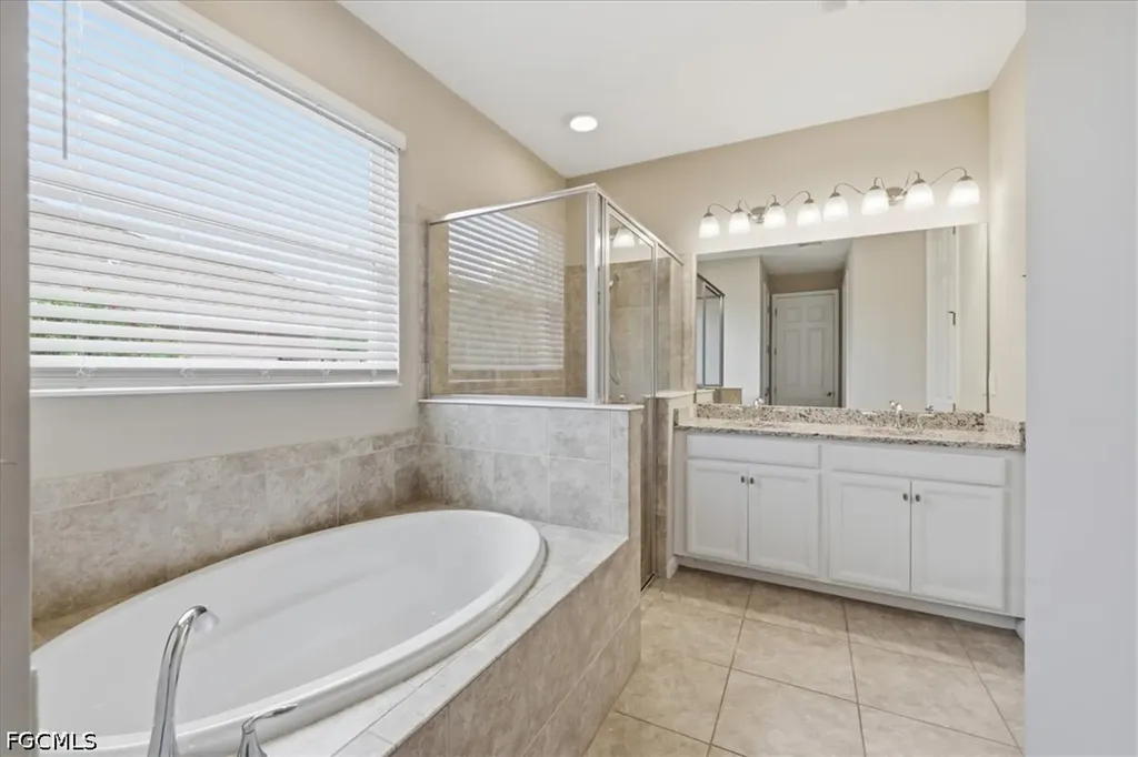 3617 NW 1st Terrace Cape Coral FL 33993