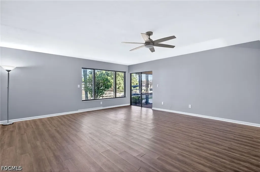 4904 Vincennes Street Cape Coral FL 33904