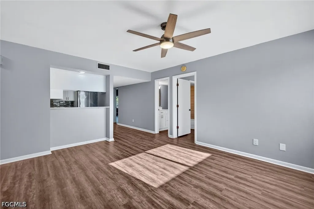 4904 Vincennes Street Cape Coral FL 33904