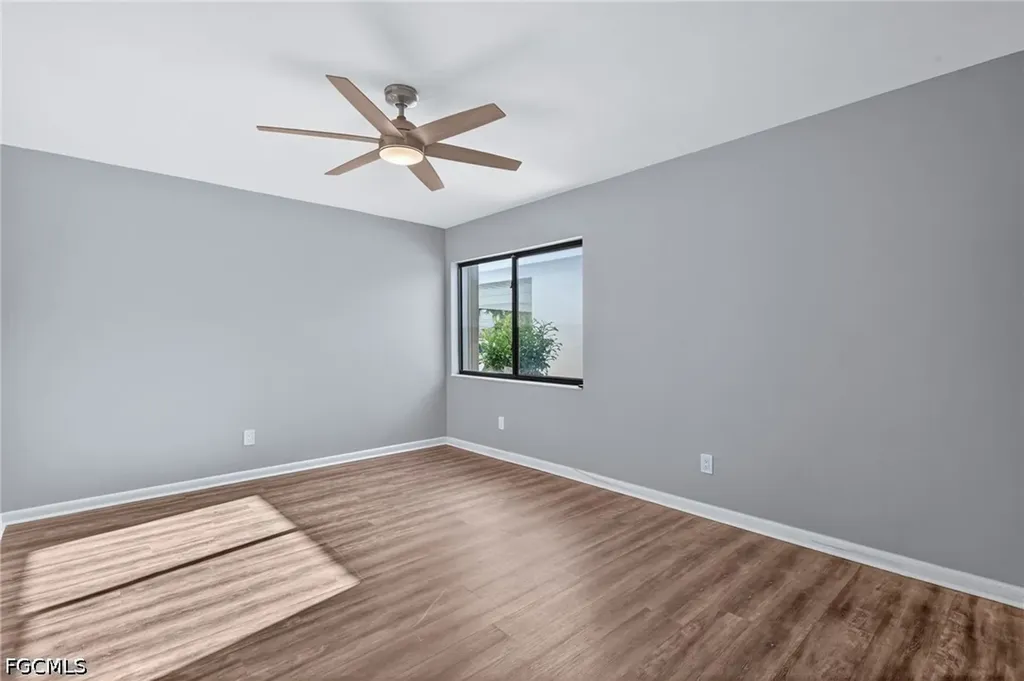4904 Vincennes Street Cape Coral FL 33904