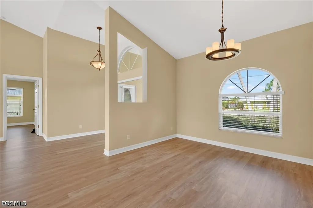 5329 SW 8th Court Cape Coral FL 33914