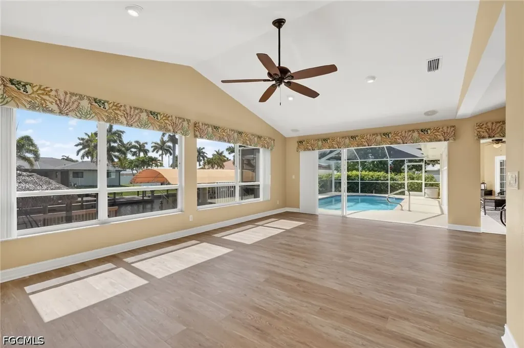 5329 SW 8th Court Cape Coral FL 33914