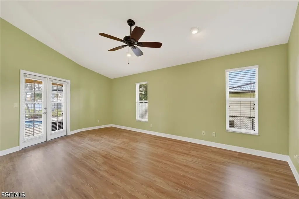 5329 SW 8th Court Cape Coral FL 33914