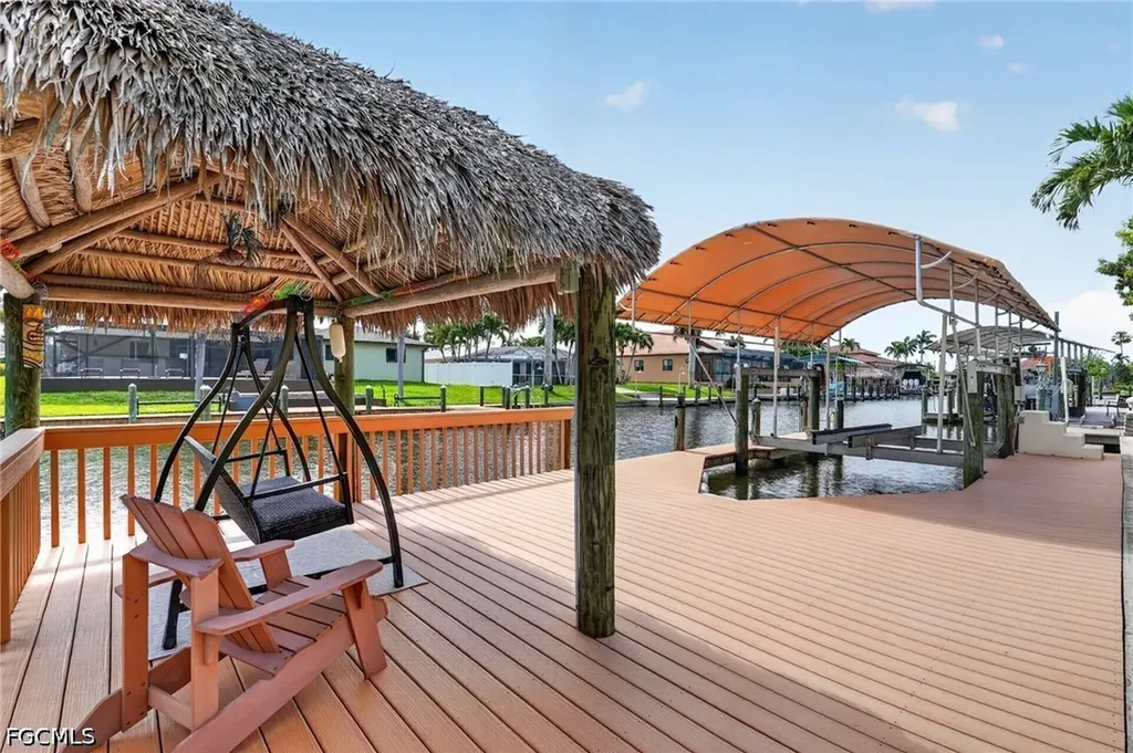 5329 SW 8th Court Cape Coral FL 33914