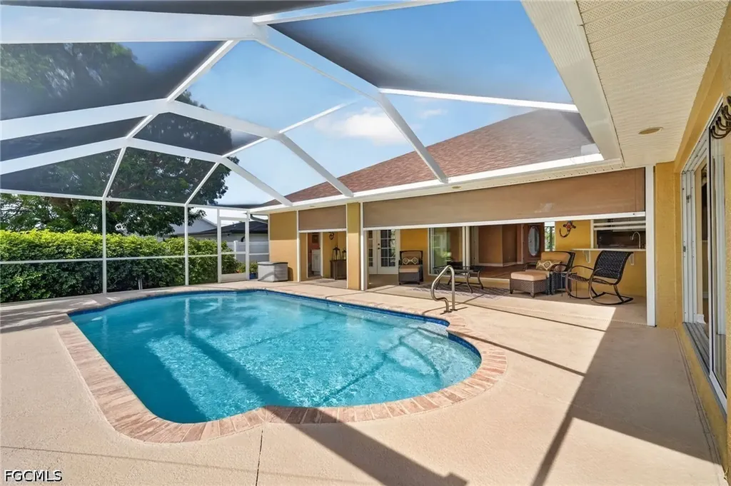 5329 SW 8th Court Cape Coral FL 33914