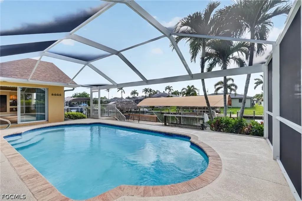 5329 SW 8th Court Cape Coral FL 33914