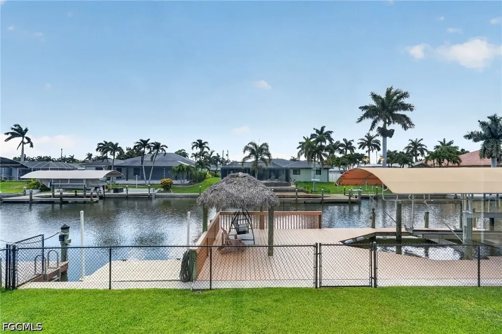 5329 SW 8th Court Cape Coral FL 33914