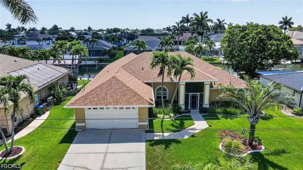 5329 SW 8th Court Cape Coral FL 33914