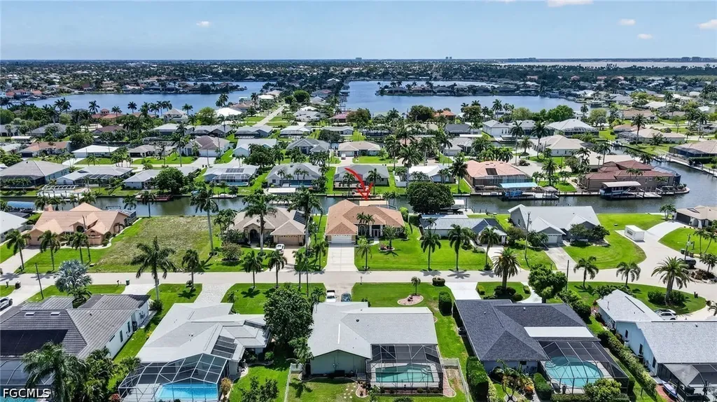5329 SW 8th Court Cape Coral FL 33914