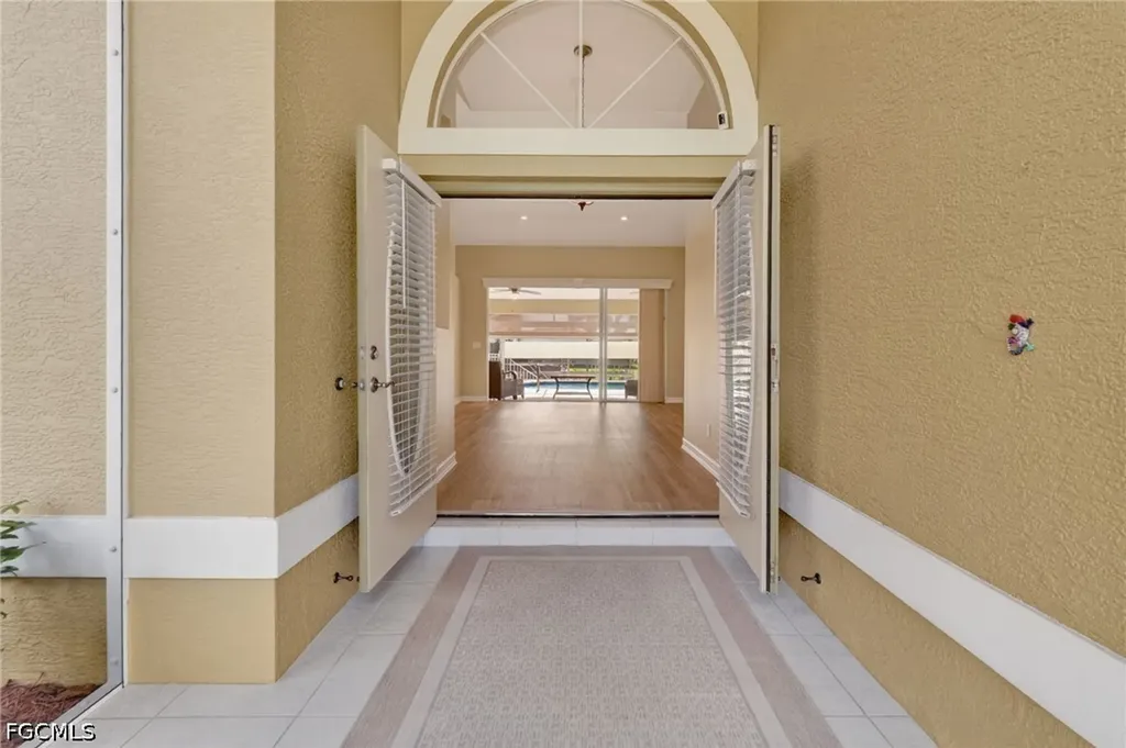 5329 SW 8th Court Cape Coral FL 33914