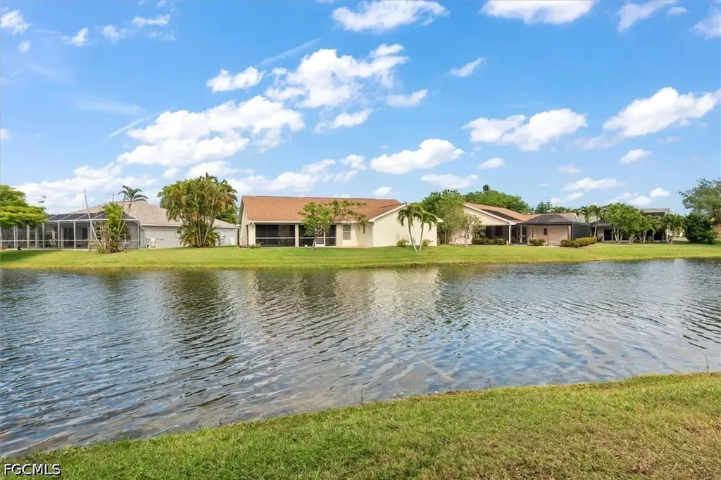 9241 Bramble Court Fort Myers FL 33919
